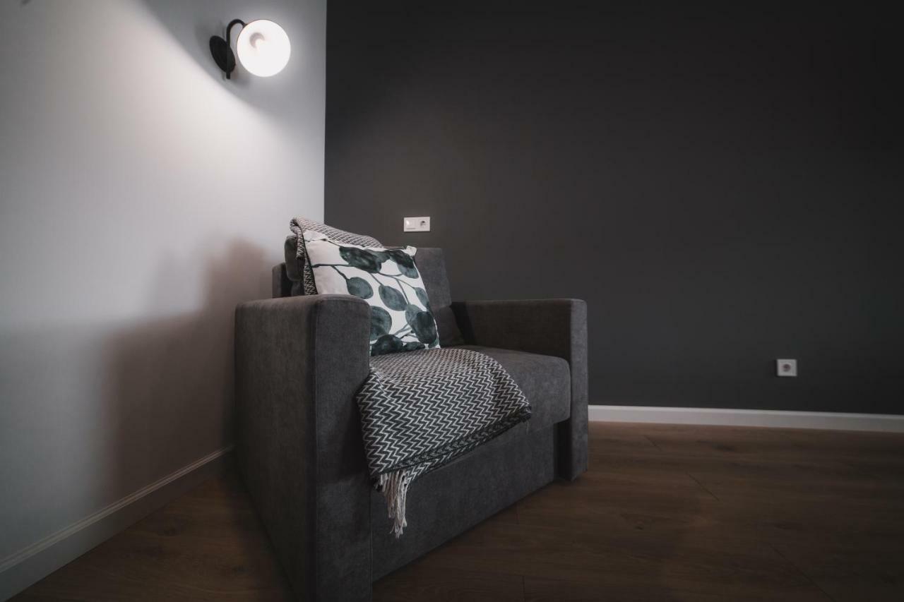 Kostjukowski Apartments Lychakivska 70A Lviv Buitenkant foto